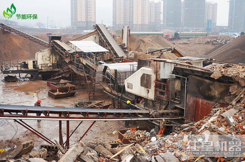 移動破碎機處理建筑垃圾，湖南客戶現場
