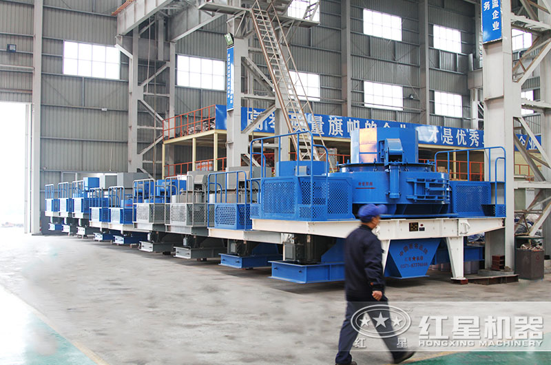 建筑用砂制砂機(jī)廠家車(chē)間一角